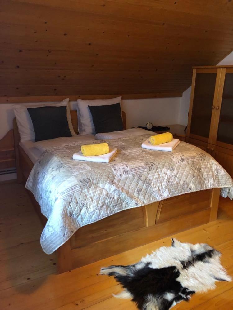 Apartma Cvrsta Trojka Jesenice Luaran gambar